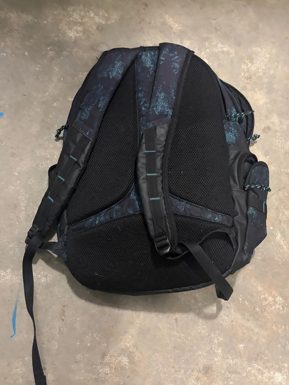 Men's Navy & Teal Patterned Backpack - Everyday Commuter Pack
